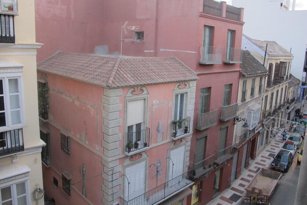 Homely Malaga Carreteria Con Piscina Exterior foto